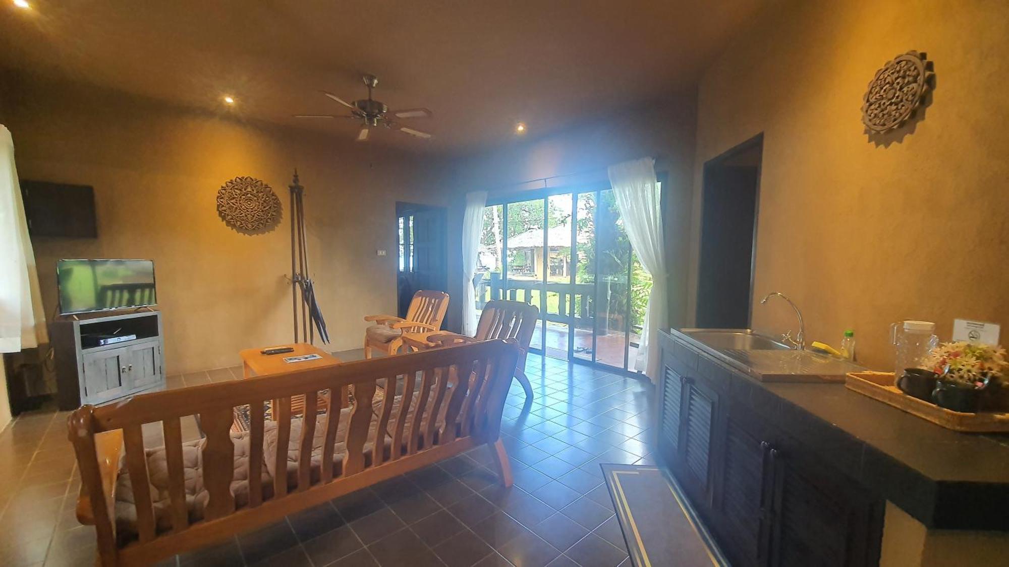 Melina Beach Front Bungalows Tha Lane Bay Екстер'єр фото