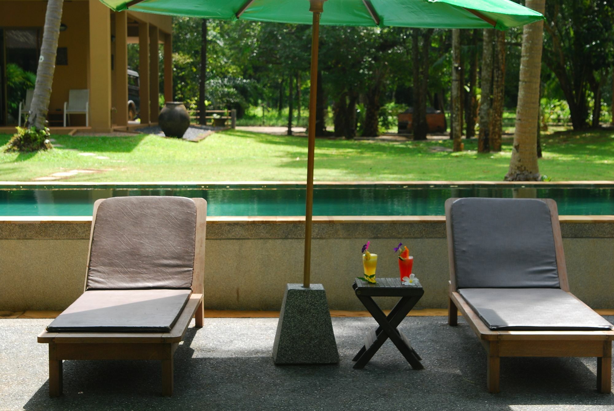Melina Beach Front Bungalows Tha Lane Bay Екстер'єр фото